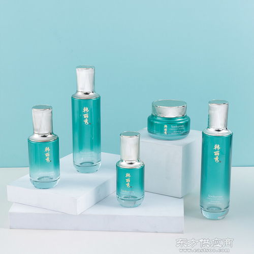 探索化妆品包装设计 120ml玻璃套装乳液瓶的创新与美学